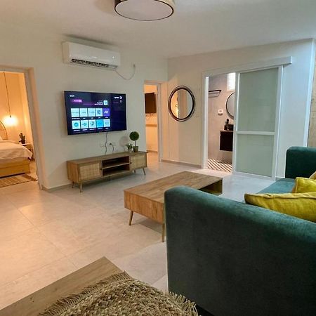 Adva Vacation Apartments Eilat Bagian luar foto