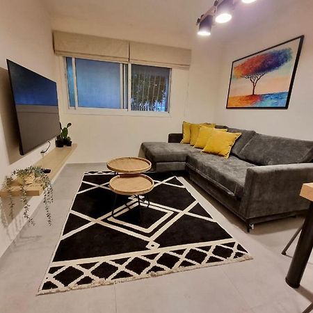 Adva Vacation Apartments Eilat Bagian luar foto