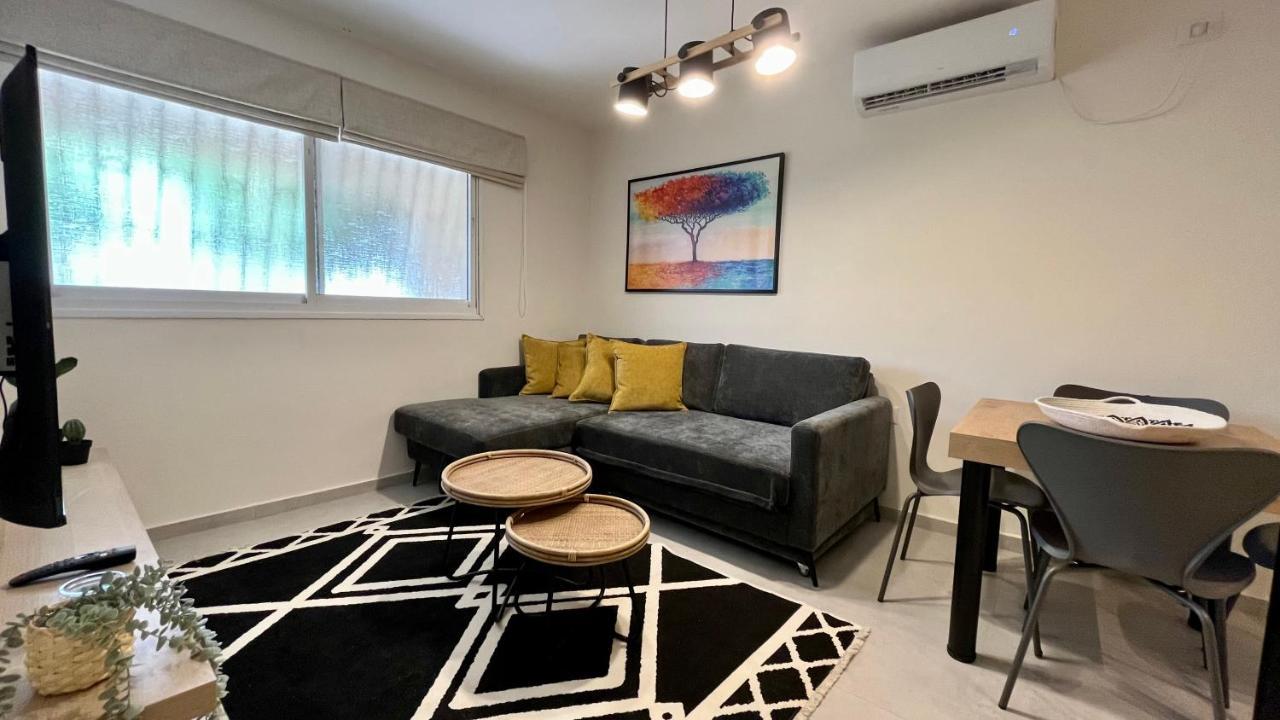 Adva Vacation Apartments Eilat Bagian luar foto