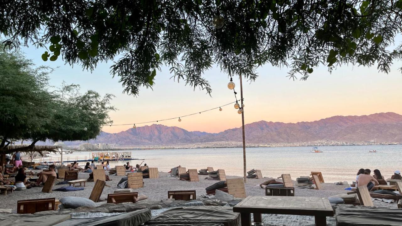 Adva Vacation Apartments Eilat Bagian luar foto
